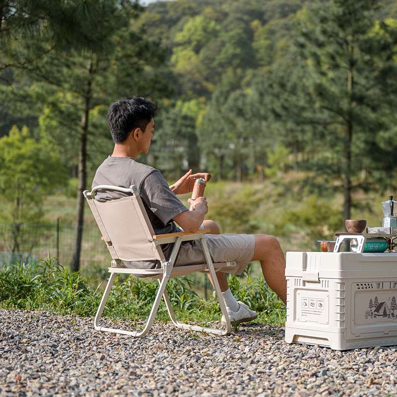 アウトドアチェア 折りたたみ式リラックスキャンプチェア