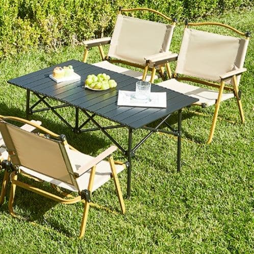 キャンプ用品で快適な空間を作る！椅子とテーブルの選び方とおすすめ