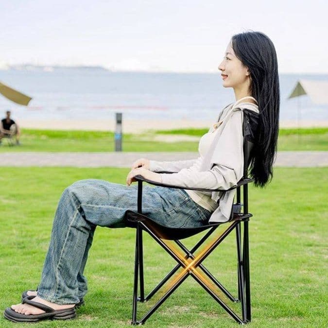 アウトドアチェア 軽量背もたれ付き折りたたみ式野外用携帯椅子