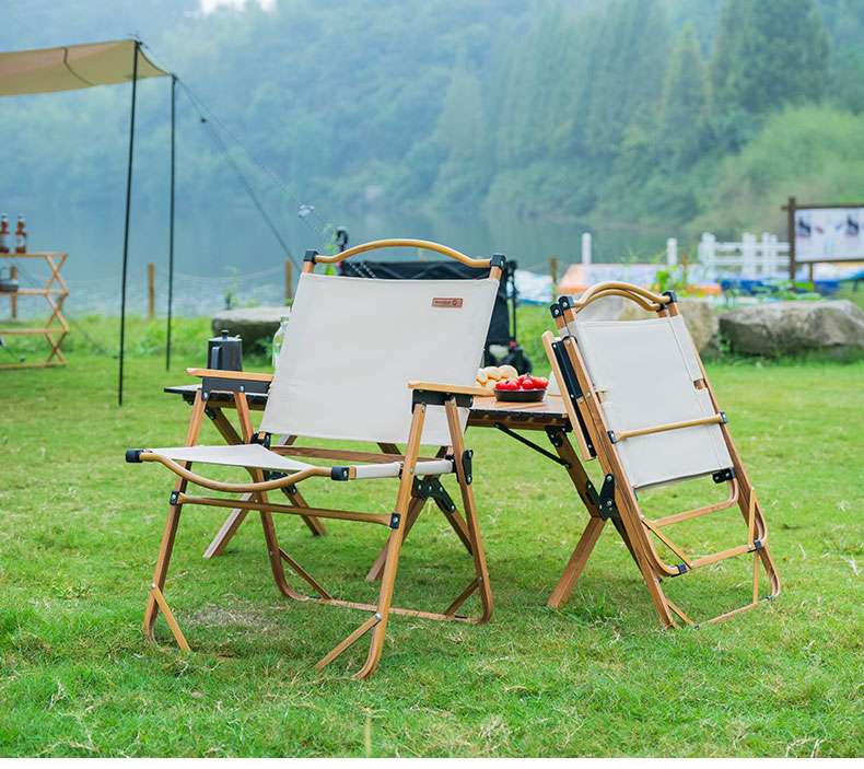 折りたたみ式アウトドアチェア