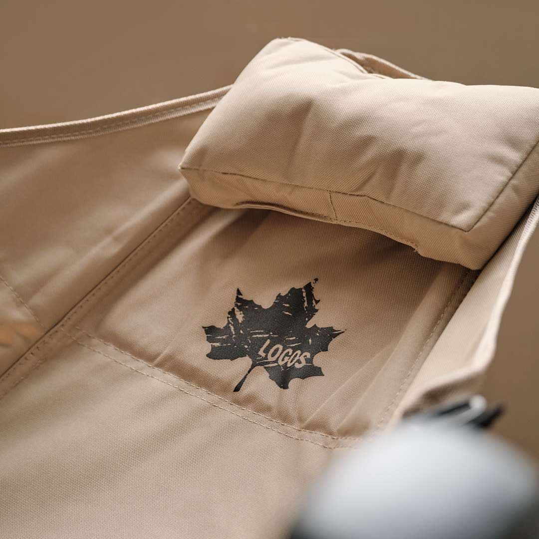 アウトドアチェア ログス折りたたみ式リラックスキャンプチェア