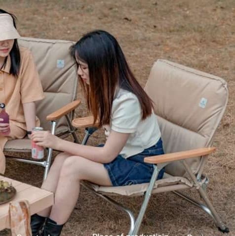 アウトドアチェア ゆったりくつろぎ 折りたたみキャンプチェア